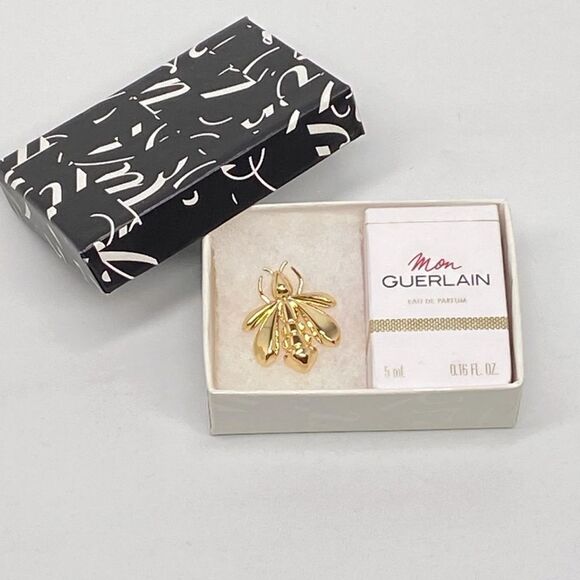 Guerlain Mon Guerlain eau de parfum and brooch set - Picture 1 of 9